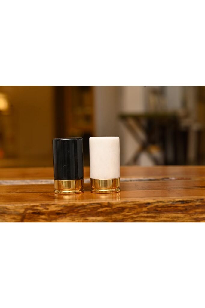 Piperis et Sal Salt & Pepper Shakers - Image 2