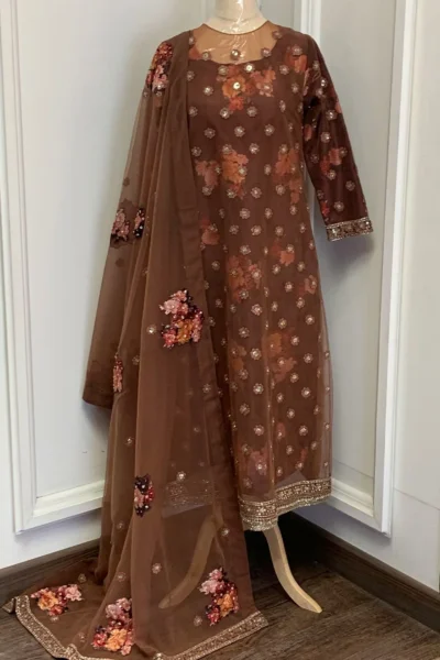 Parisa - Image 7
