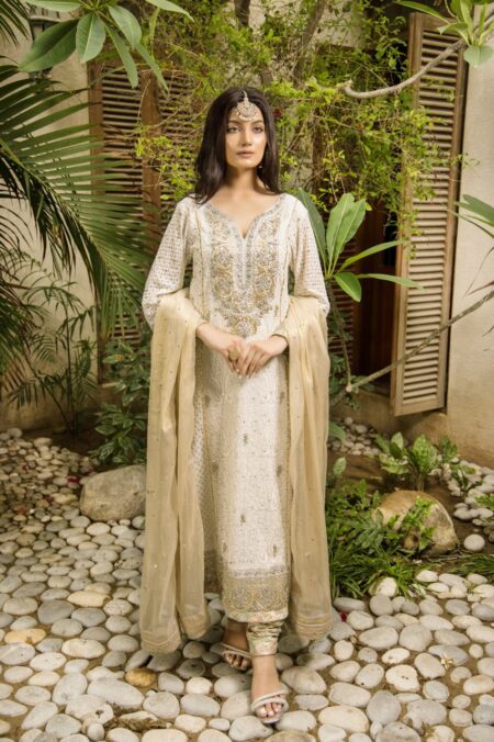 White Embroided Gold & Silver hand work Shirt With Pink & Green Chattapati Jamawar Choridaar & Gold masoori Dupatta | SHK-838 - Image 4