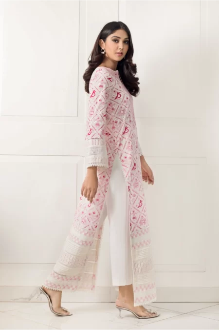 White kaftan with pink jaal detailing – SHK-962 - Image 3