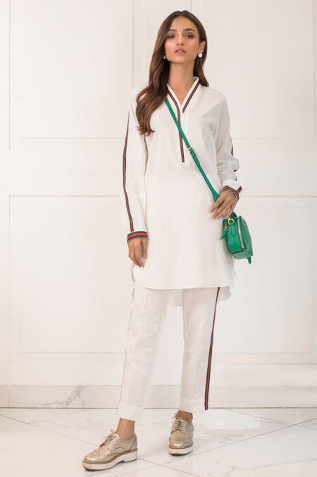 White Cotton Shirt With Contrast Frill Detail | SHK-569
