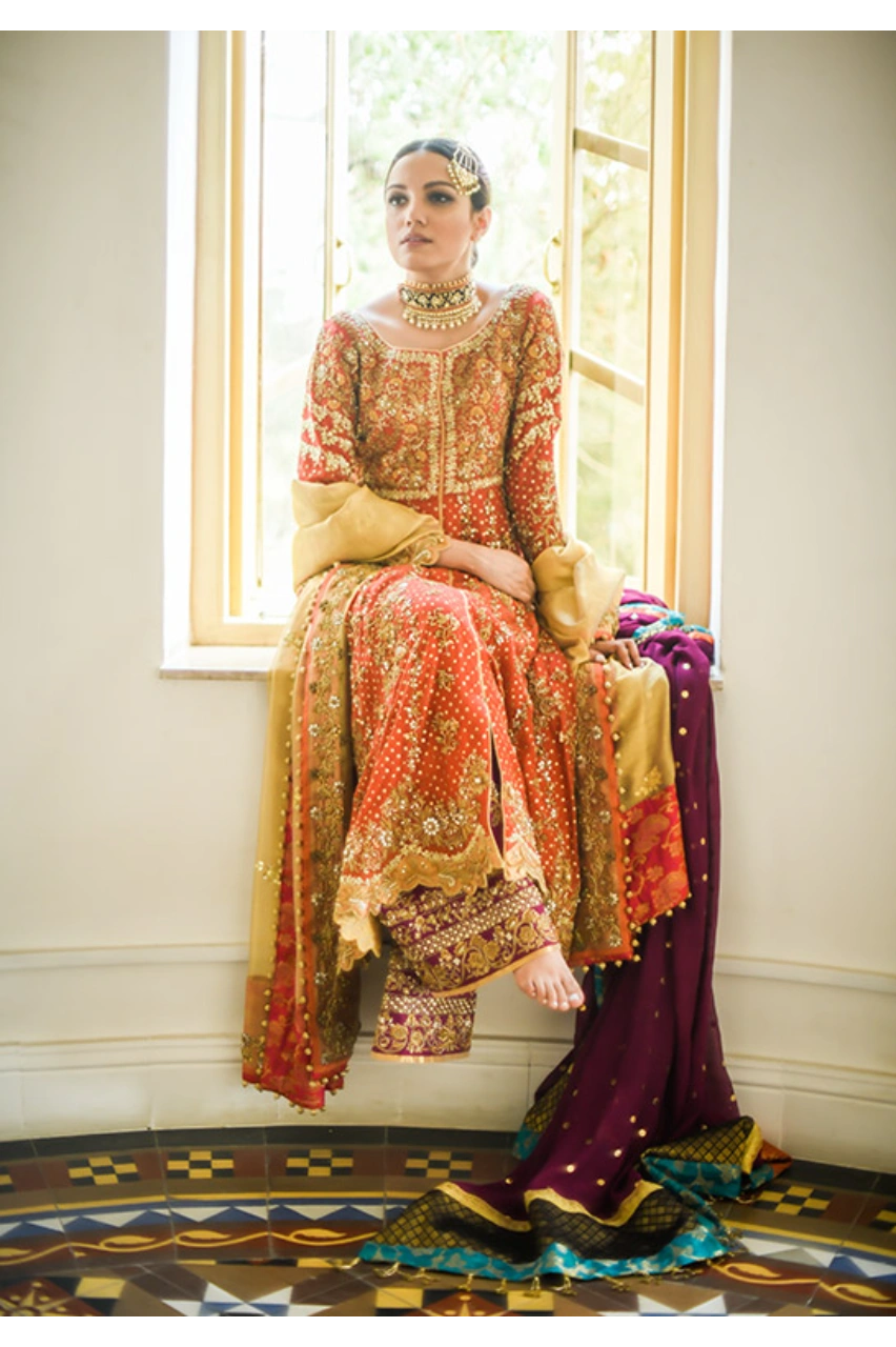 Mehndi dresses 2018 on sale pakistani