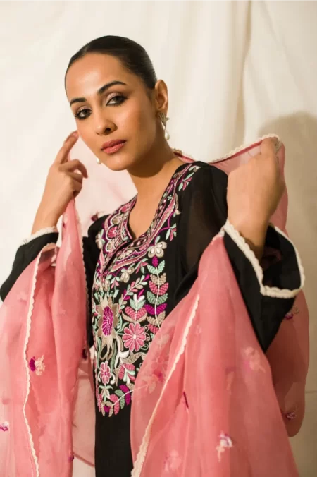 Rani Suit - Image 5