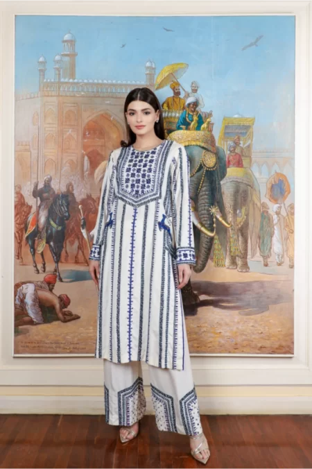 Ivory Blue - Sau-212