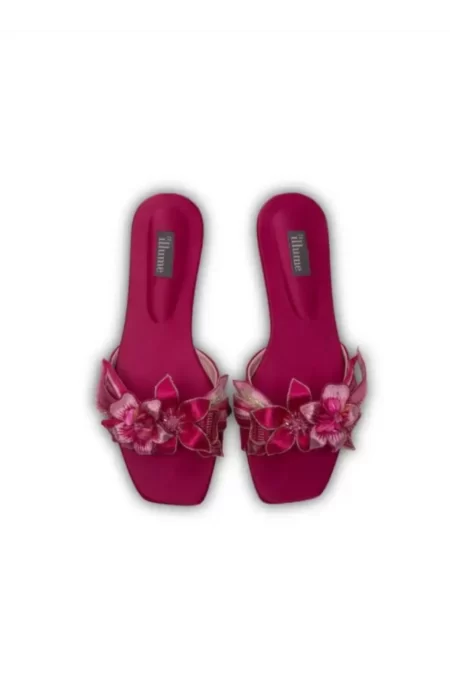 Inara in Pink - Image 6