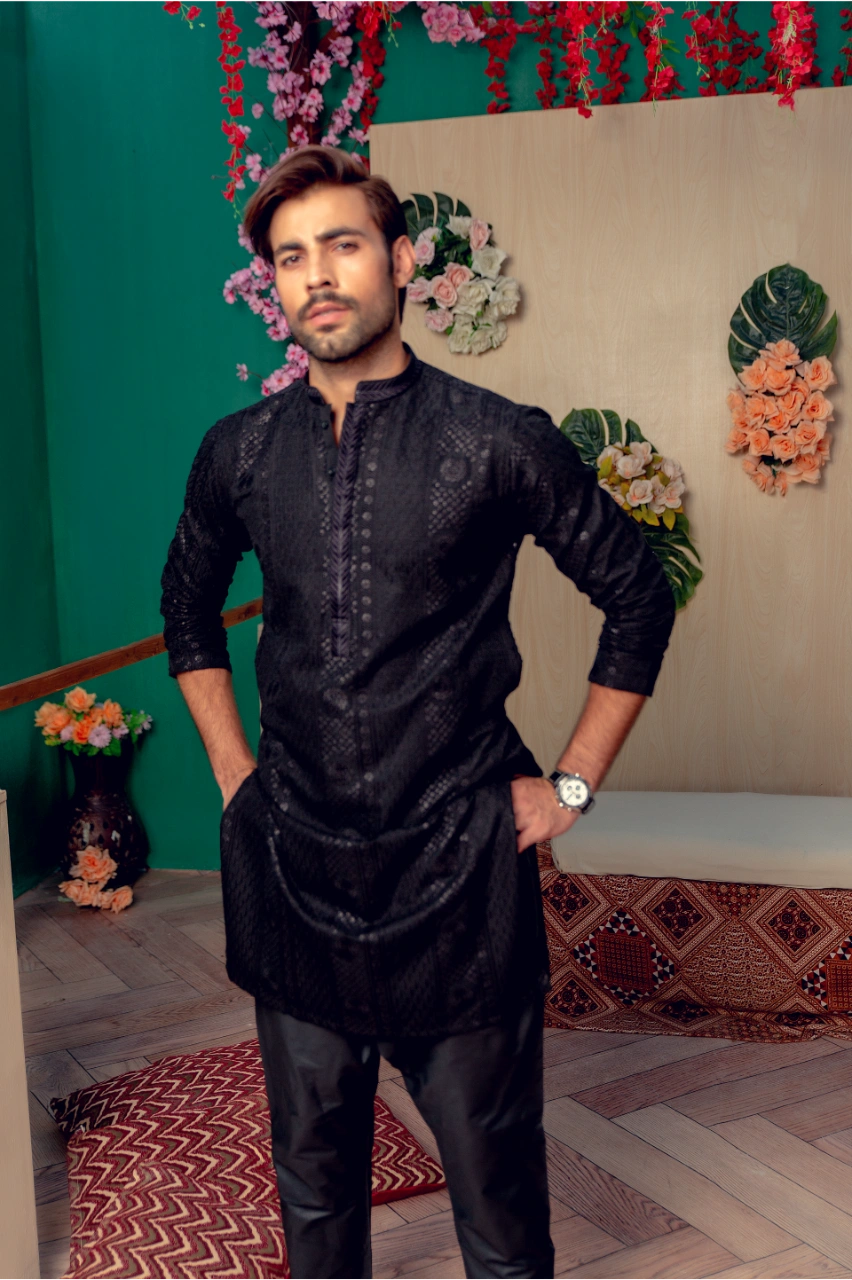 Kurta pajama best sale pakistani design