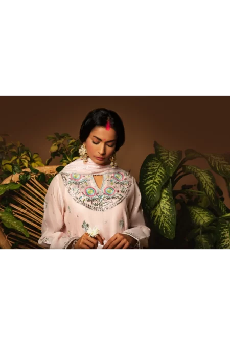 Zohra - Image 3