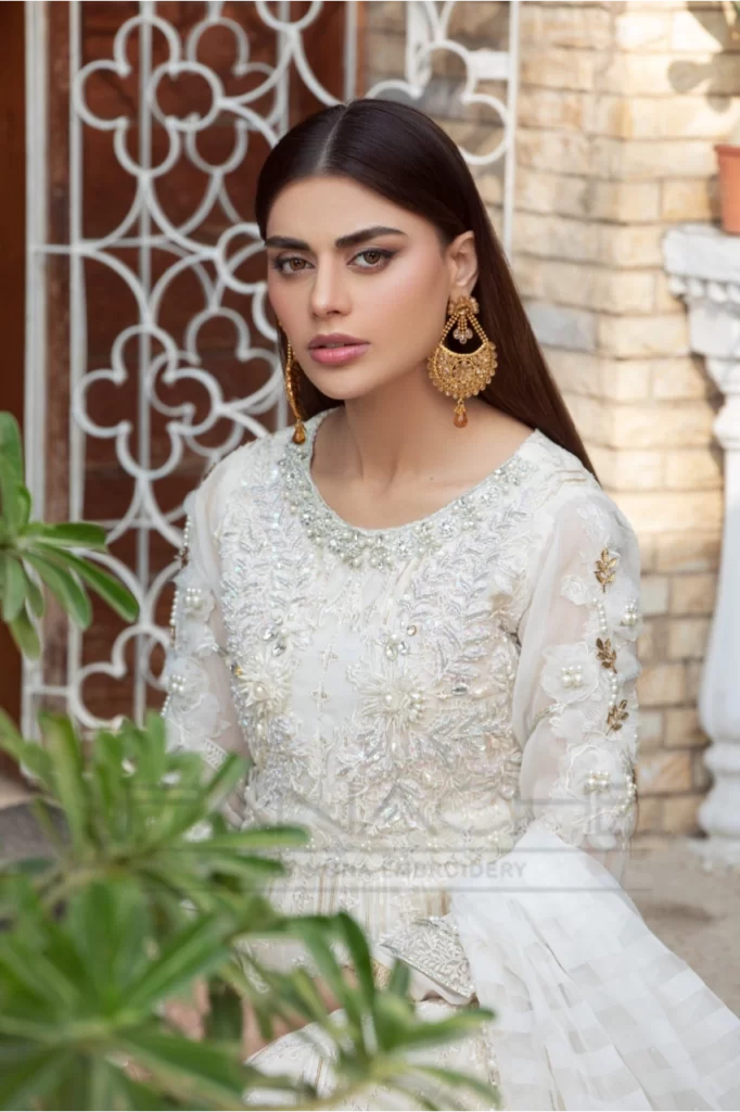 White Sparkle - Image 4