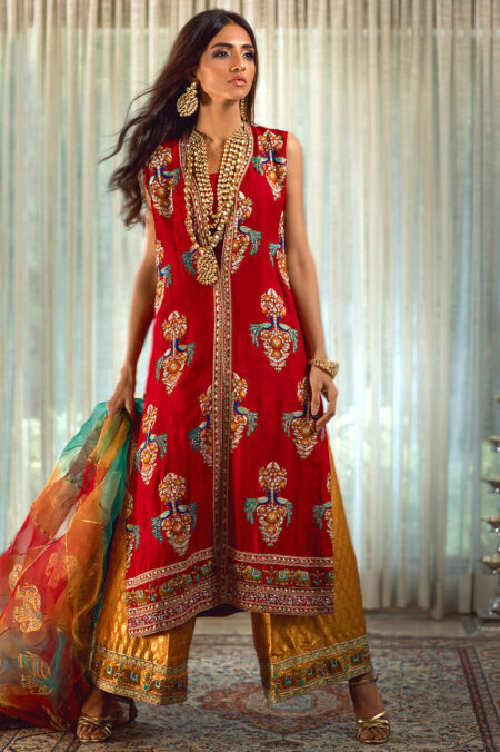 Red Kattan Silk Cape With Arri Work Paired | SHK-680