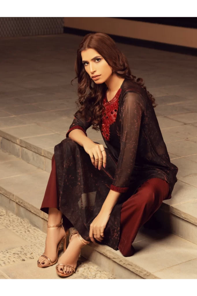 Red Camouflaging Embroidered Dress - Image 5