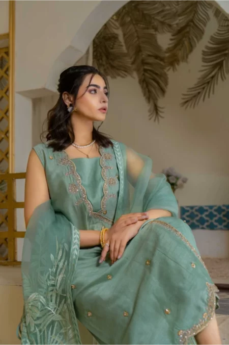 Glorious Green - Image 3