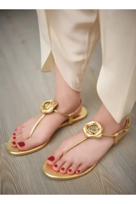 Rosa in Gold - Image 4