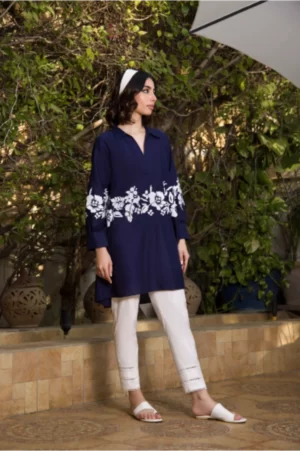 Pakistani Designer Fusion Wear-Navy blue top with screen printing paired with white pleated capri pants - SHK-1057