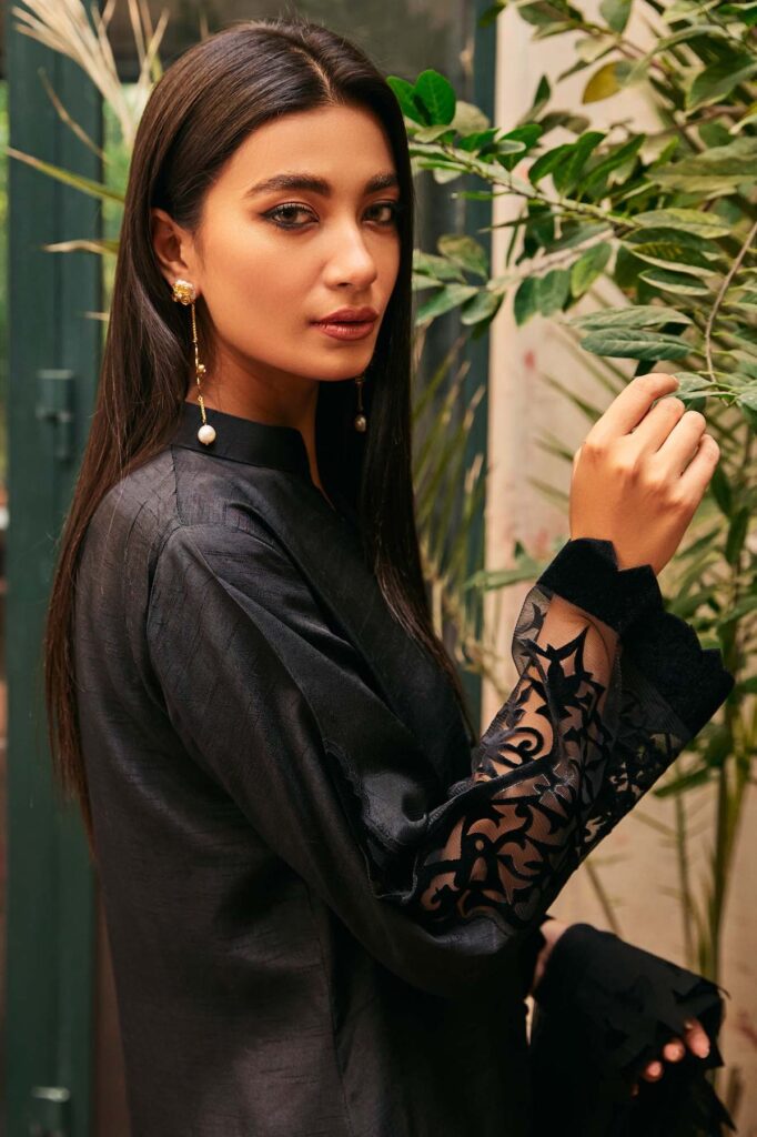 Viola - Natasha Kamal - Image 3