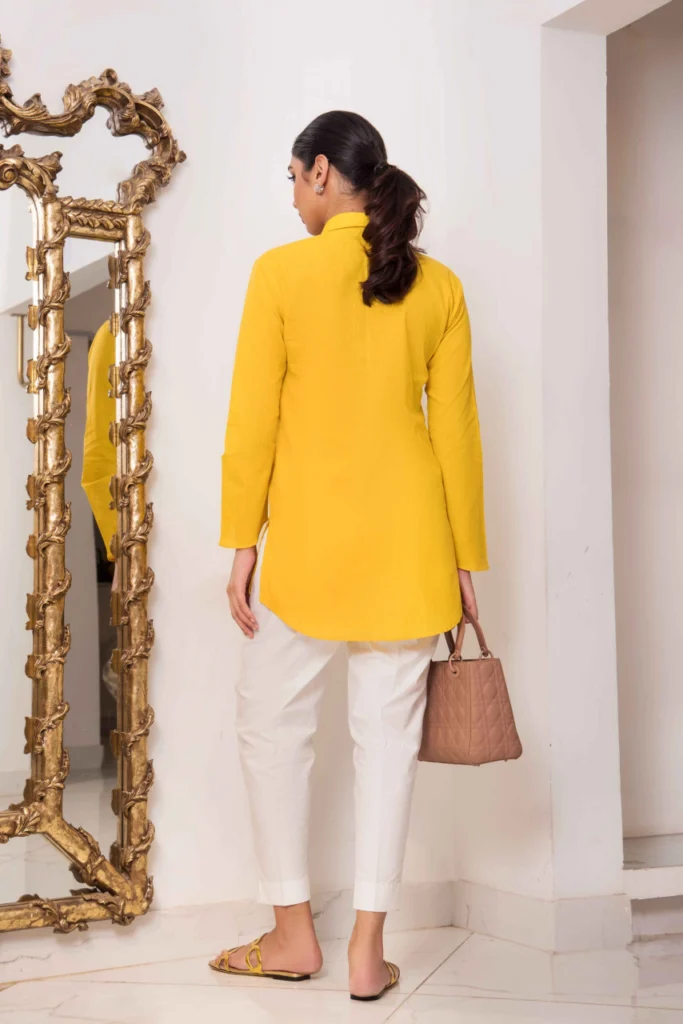Yellow Linen Button Down Shirt With White Capri Pants – Shk-1128 - Image 3