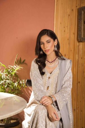 Grey kaftan with gold detailing paired with matching capri & chiffon dupatta - SHK-1138