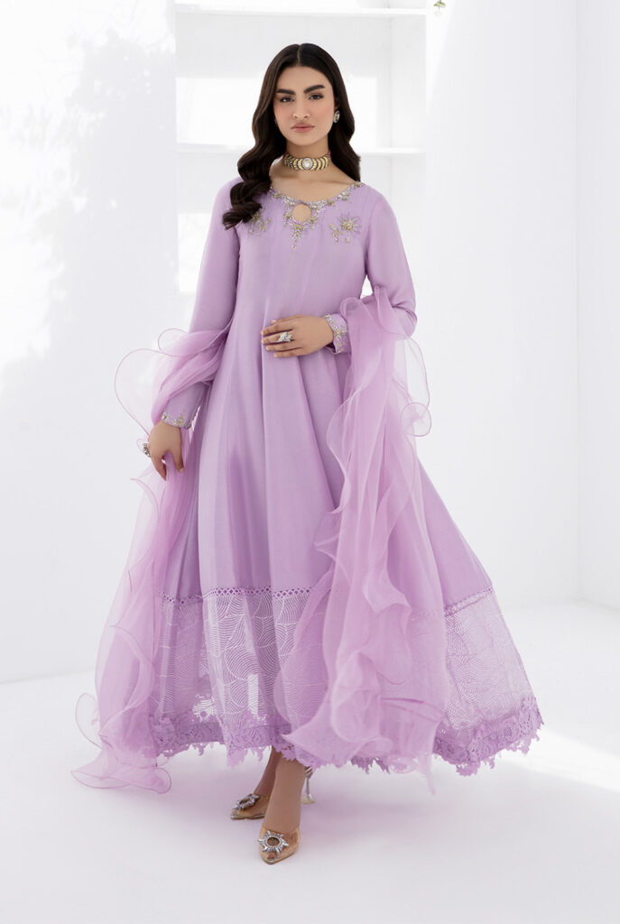 Amelia - Image 7