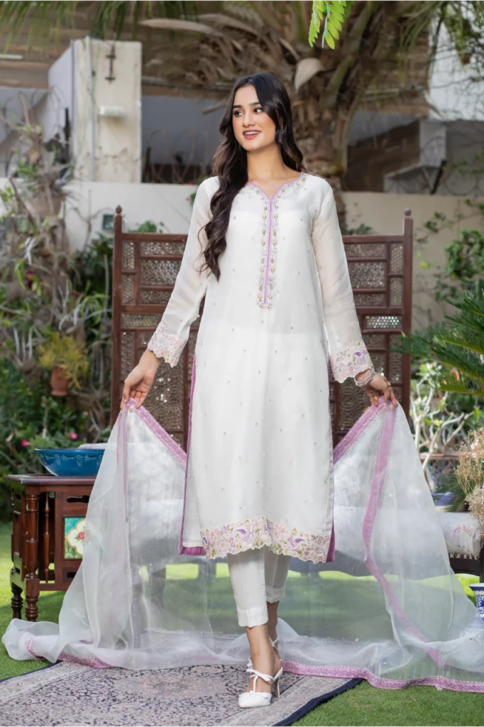White and Lilac - Image 2