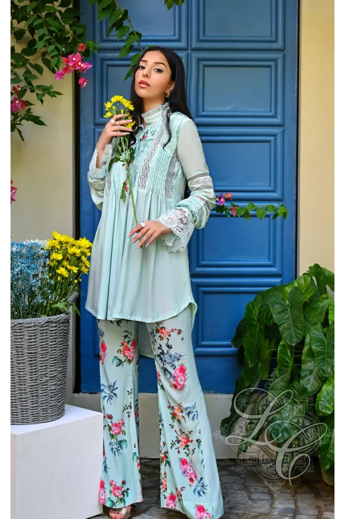 Tiffany Blue Peplum Top With Printed Pants