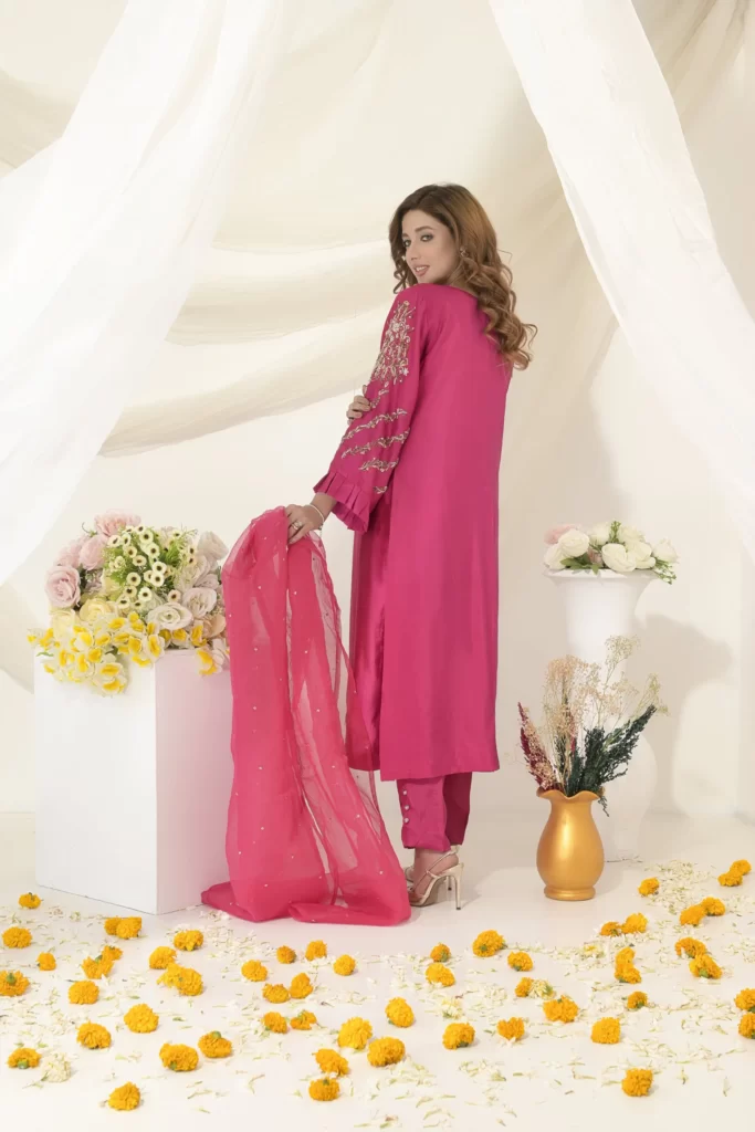 Gurleen - Image 6