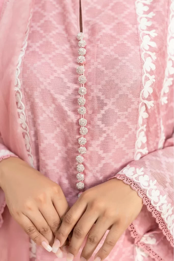 Belle - Image 5