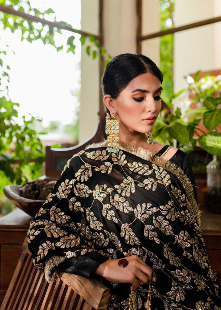 Zoya - Image 3