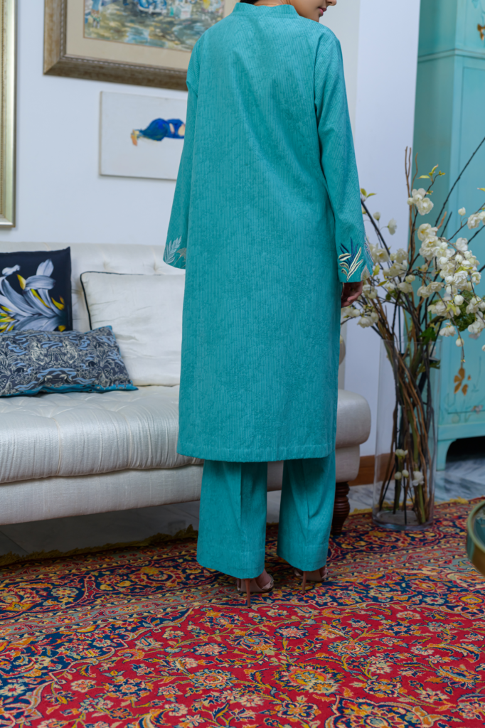 Izzah - Image 4