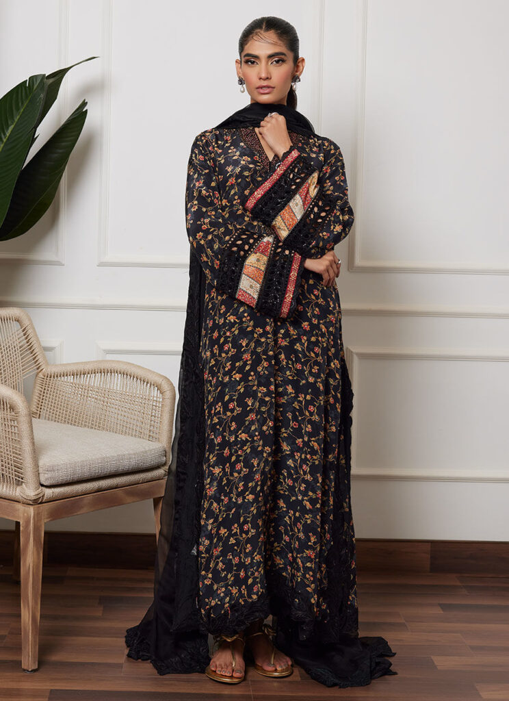 Farah Talib Aziz ( LEA AUTUMN WINTER'23 ) (49)