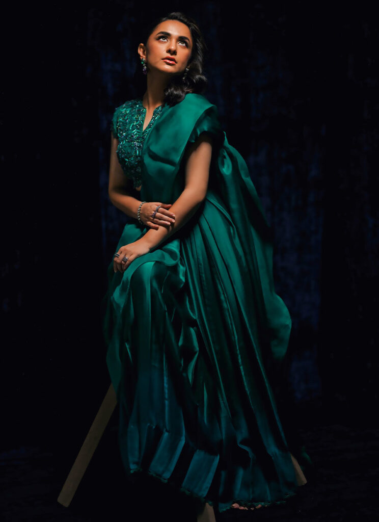 Yumna Emerald Pre-Draped Lehnga Saree - Image 3