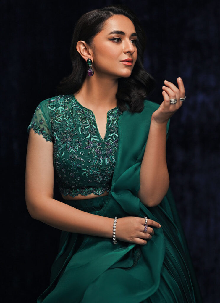 Yumna Emerald Pre-Draped Lehnga Saree - Image 4