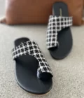 Classic Houndstooth Slides