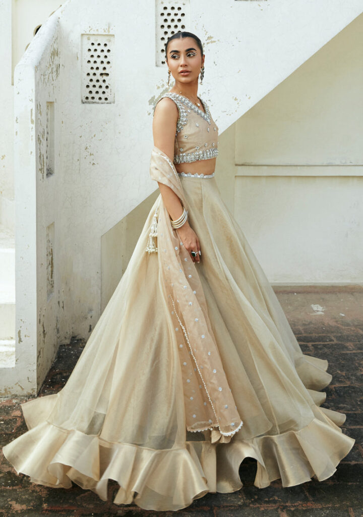 Zarrin - Image 4