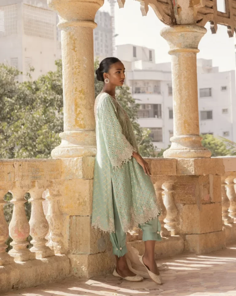 Miraaj - Image 2