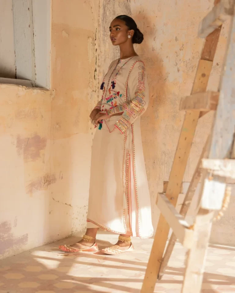 Reya - Image 4