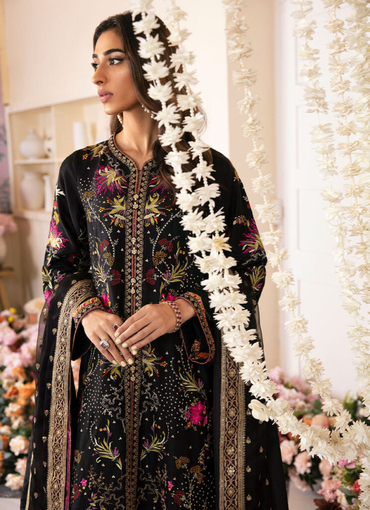 Pinar black shirt and dupatta - Image 3