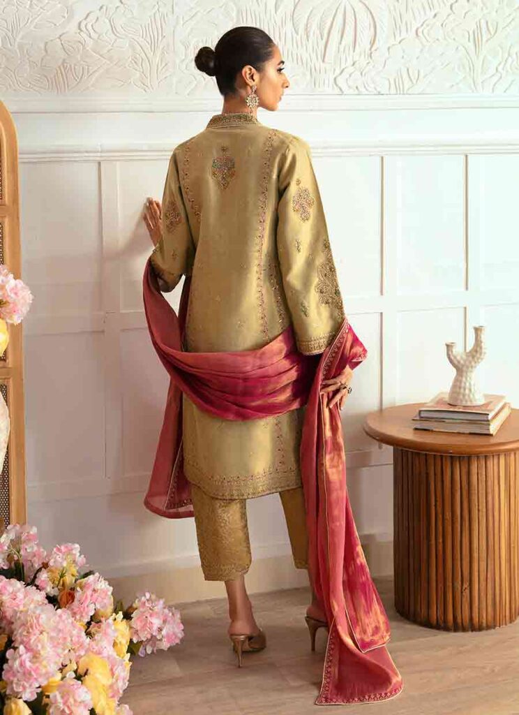 Hala shirt and dupatta - Image 3