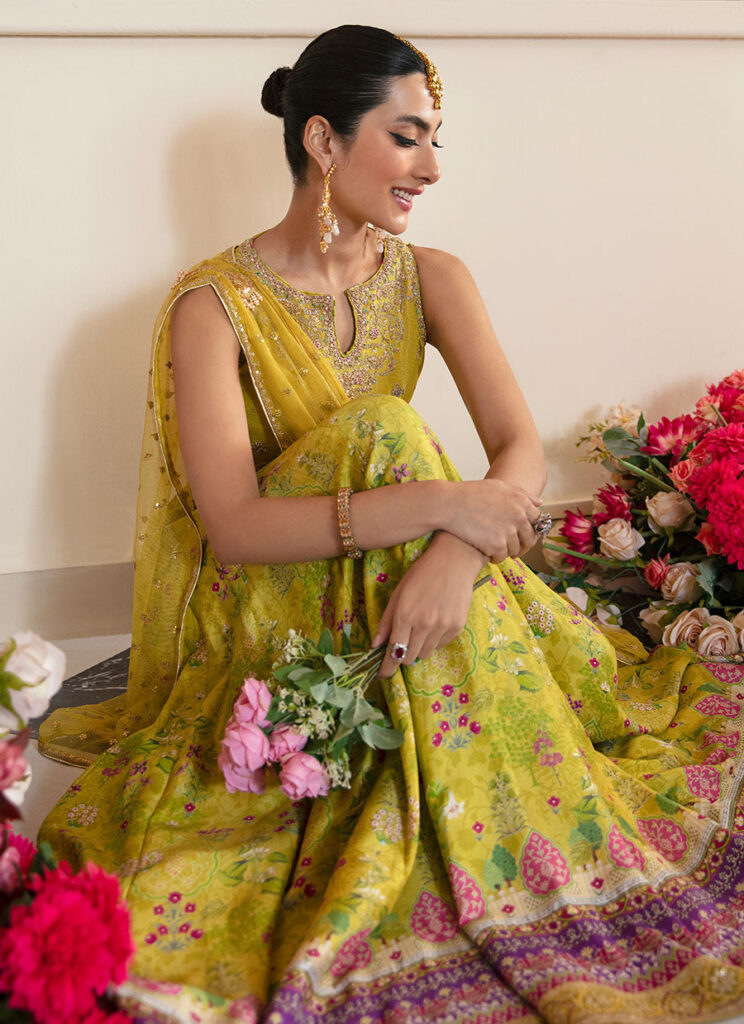 Elika lime lehnga choli and dupatta - Image 8