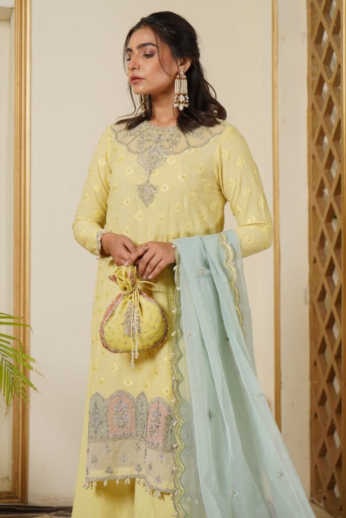 Classic Glam - Image 4