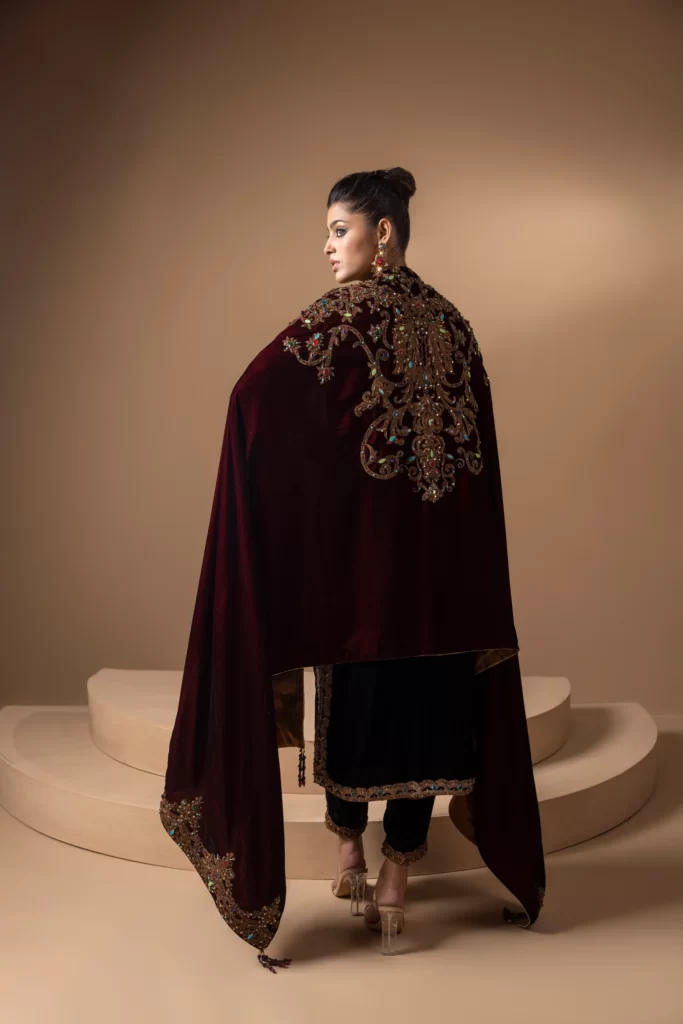 The Sparkling Helen Shawl - Image 4