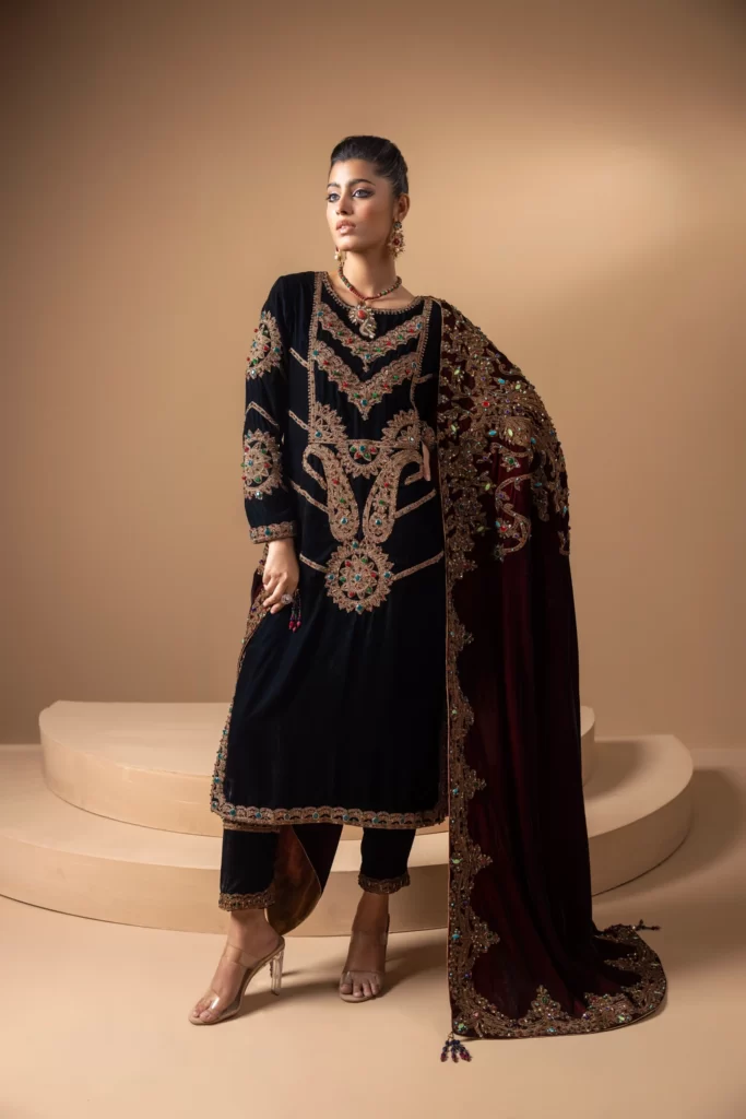 The Sparkling Helen Shawl - Image 10
