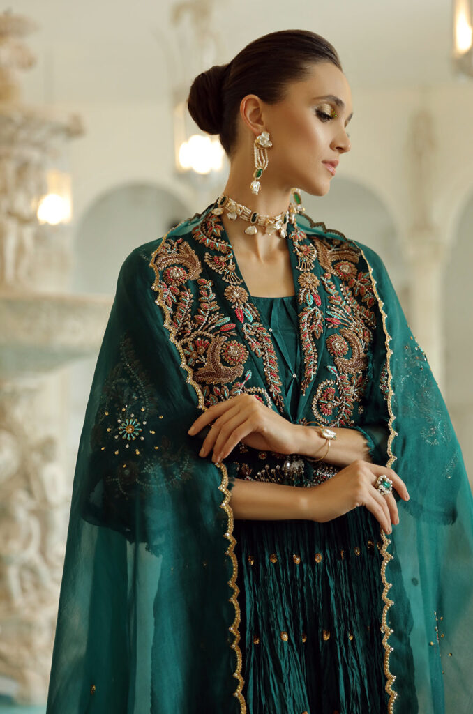Esmeralda - Image 6