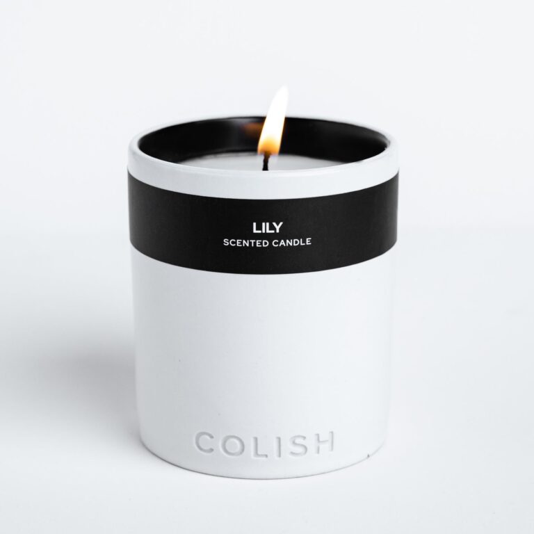 Lily Scented Candle - Image 2