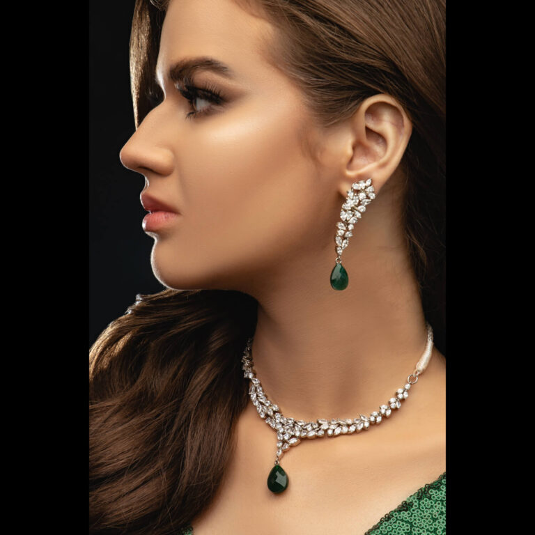 Queen Emerald Set - Image 11