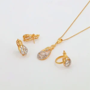 Bella V Locket Set