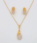 Bella V Locket Set