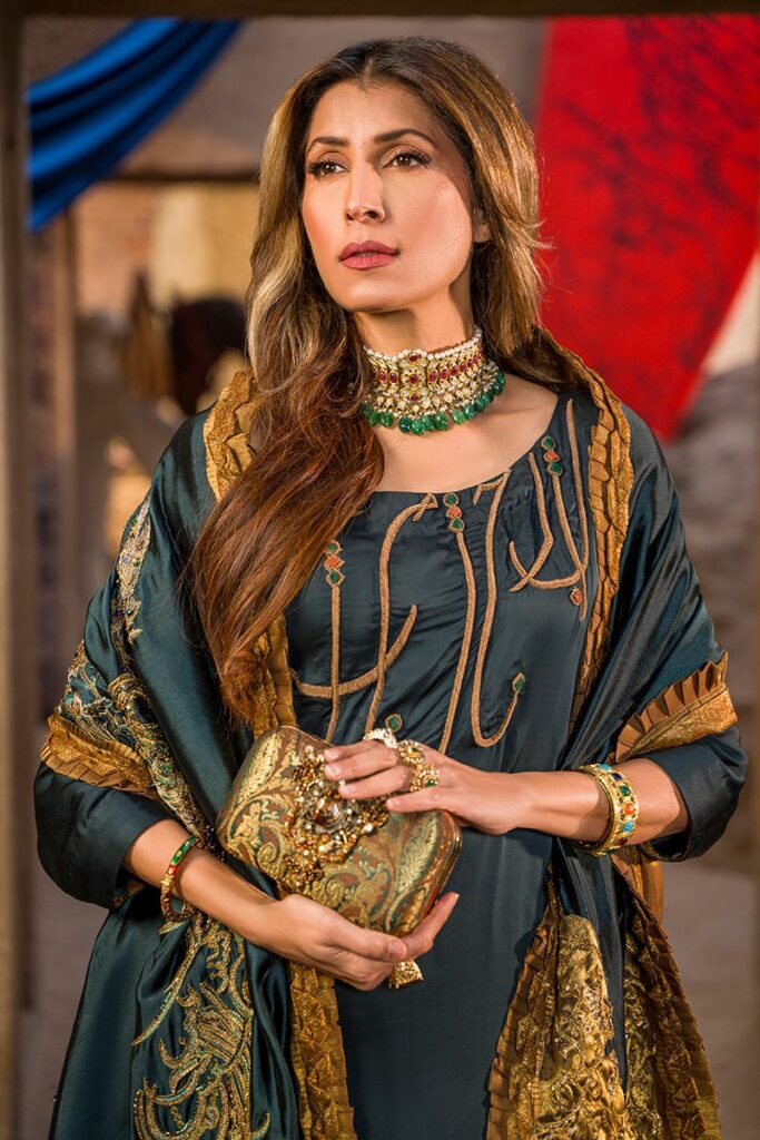 Simurgh Kaftan & Pants – Qurat ul Ain - Image 4