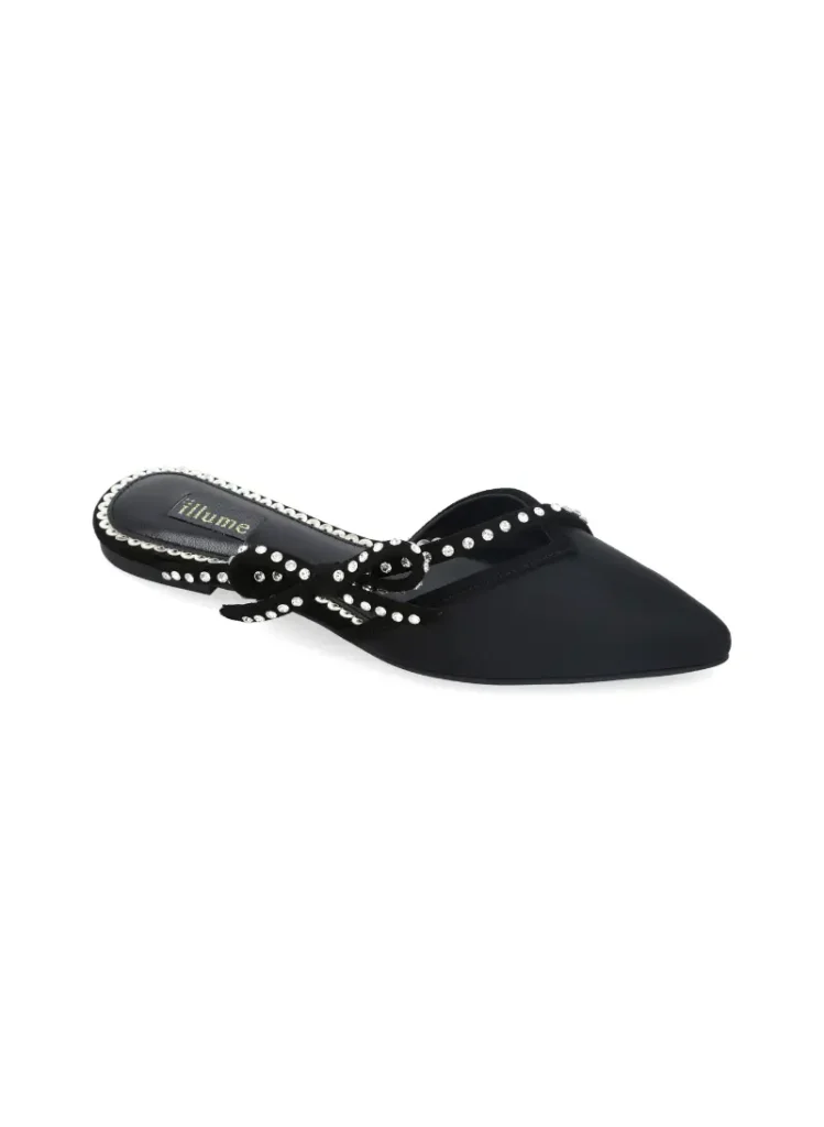 Anna in Black Satin