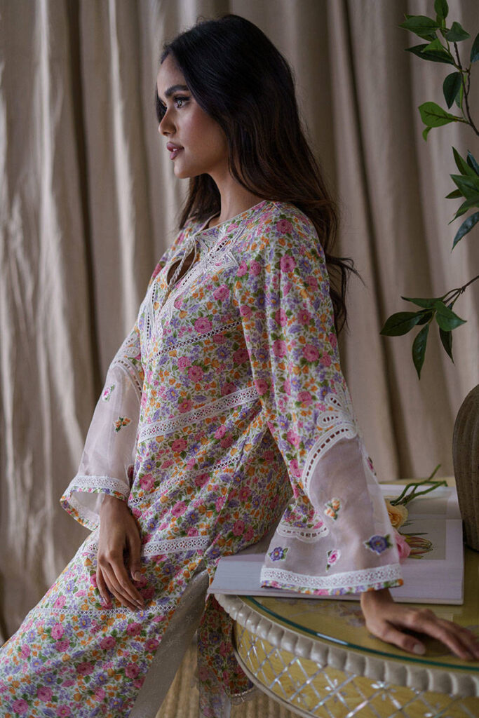 Dainty Floral - Image 3