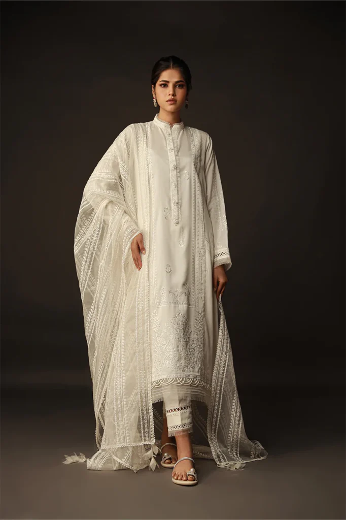 Pakistani Dresses Online Ramadan Edit '24