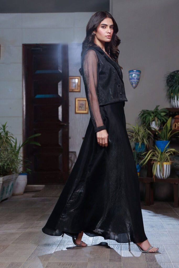 Sparkling Black Blazer And Skirt Set - Image 6